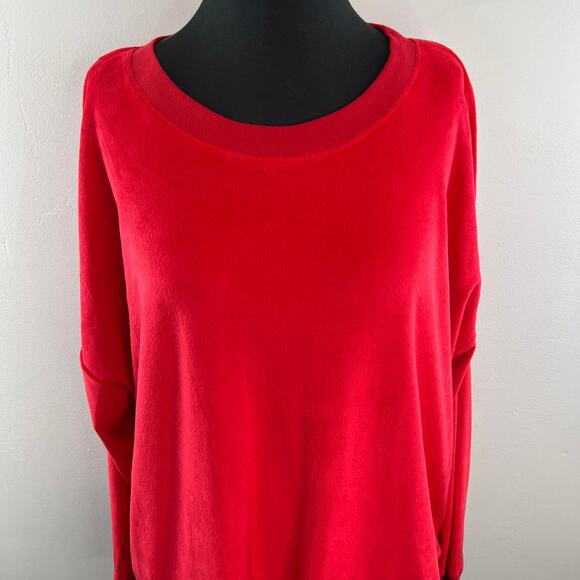 NWT Secret Treasures Red Long Sleeve Lounge Top Crewneck Soft Cozy Size XL - Picture 2 of 12